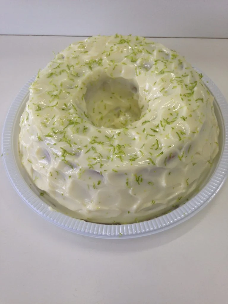 Limão com Cobertura Cremosa