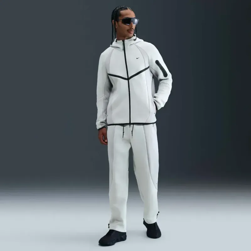 Nike Teech Fleece