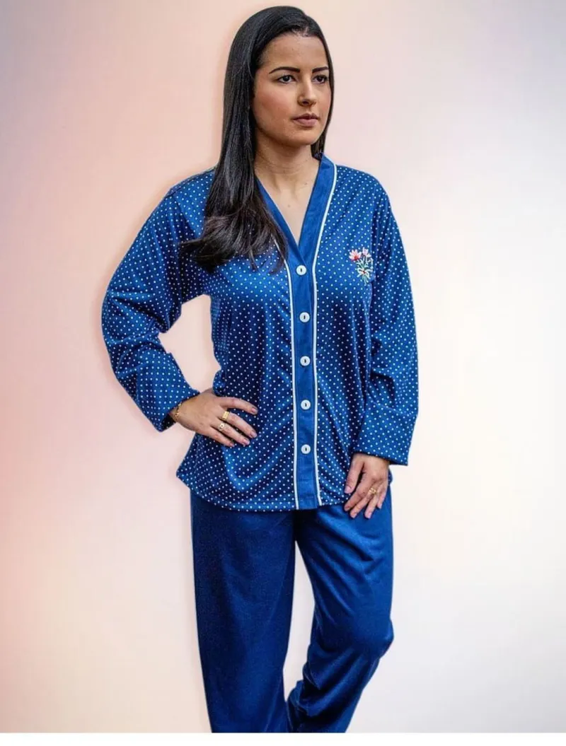 Pijama de malha aberto