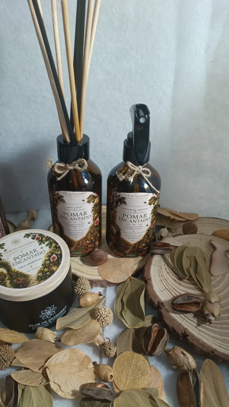 Difusor de ambiente vidro âmbar 200ml Pomar encantado